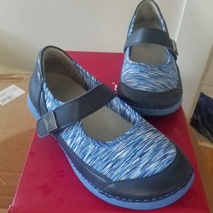 Alegria shoes